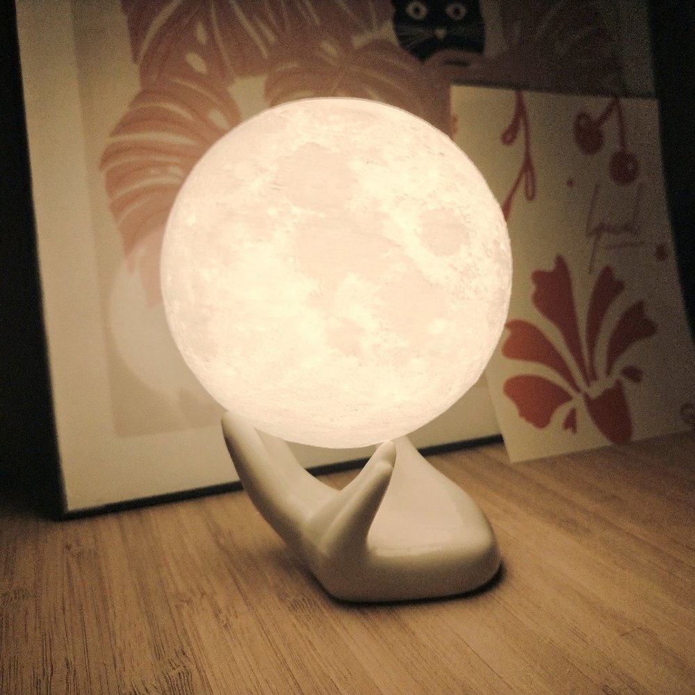 3D printed moon light